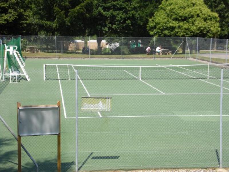 Terrain de tennis